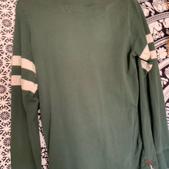 Thrifted Green Long Sleeve shirt - Picture 2 of 4